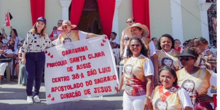 Iracema Vale prestigia evento católico no município de Brejo