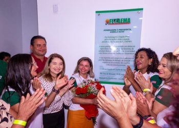 Iracema Vale ressalta importância da liderança feminina na Fetaema durante recondução de Angela Silva