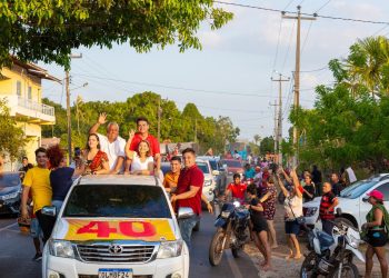 Iracema Vale reforça apoio à candidatura de Saulo Machado em Anajatuba durante ato político