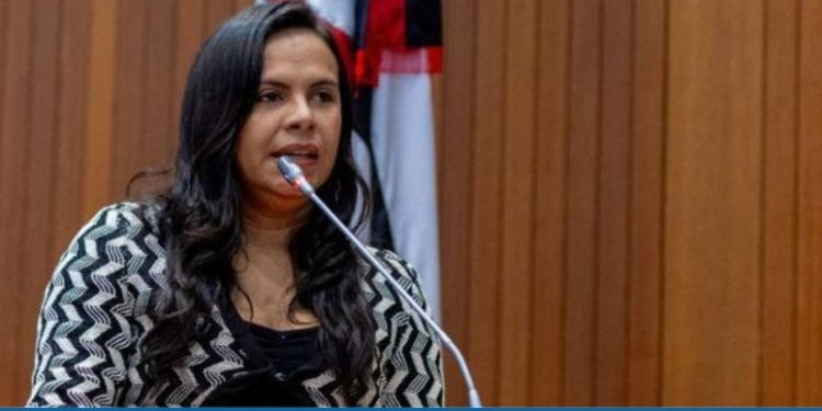 Ana do Gás é eleita 4ª vice-presidente da Mesa Diretora da Assembleia Legislativa