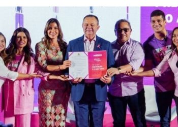 Iracema Vale prestigia ação estadual alusiva ao ‘Outubro Rosa’