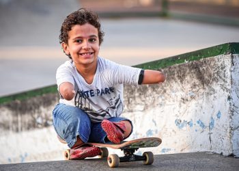 Piauiense, o pequeno Davi Martins dá exemplo de superação através do skate
