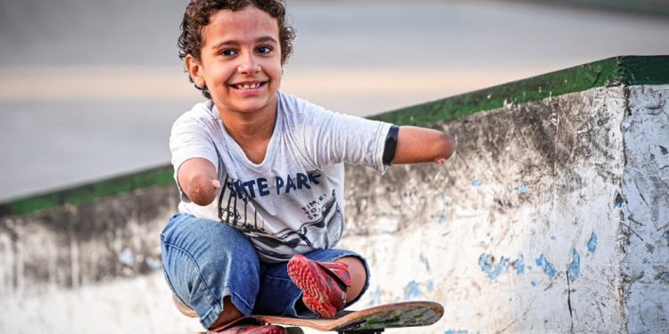 Piauiense, o pequeno Davi Martins dá exemplo de superação através do skate