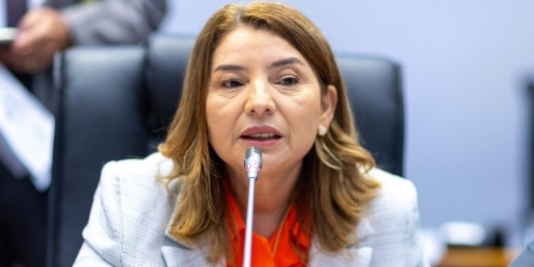 2024  Iracema Vale parabeniza municípios maranhenses contemplados com Selo Unicef