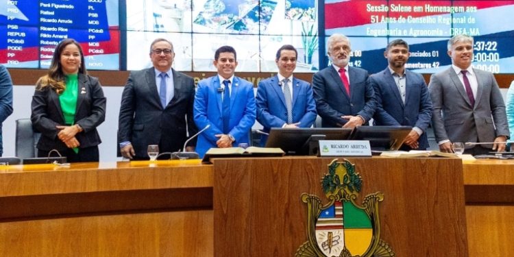 Assembleia Legislativa homenageia CREA/MA pelos 51 anos de história no Maranhão