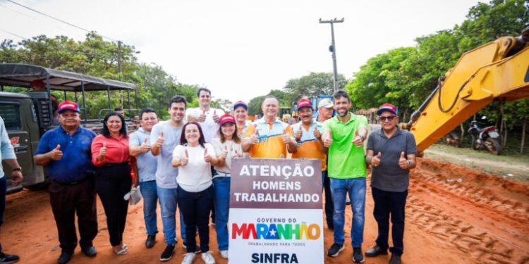 Brandão inicia obra de pavimentação na MA-312 e entrega sistemas de abastecimento de água em Araioses