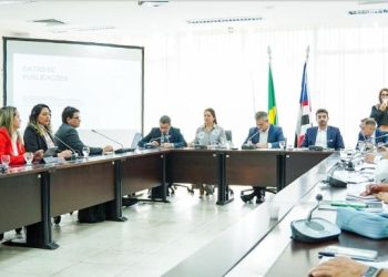 Governo estadual apresenta avaliação de metas fiscais à Assembleia