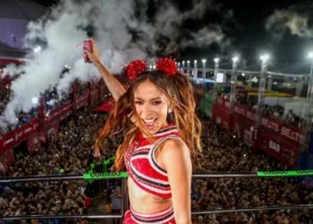 Bloco da Anitta, Chiclete com Banana e Kaká e Pedrinho animam Carnaval em São Luís neste sábado
