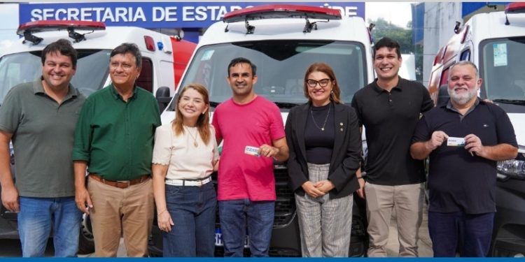 Iracema Vale participa da entrega de ambulâncias para Belágua, Nina Rodrigues e São Benedito