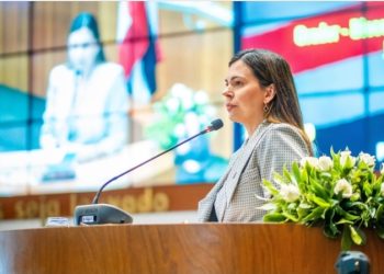 Janaína defende mais rigor na fiscalização de embarcações após tragédia no Rio Tocantins