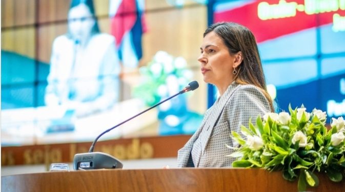 Janaína defende mais rigor na fiscalização de embarcações após tragédia no Rio Tocantins