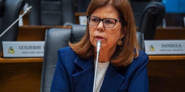 Helena Duailibe contesta oposição e esclarece sobre construção participativa do Maranhão Livre da Fome