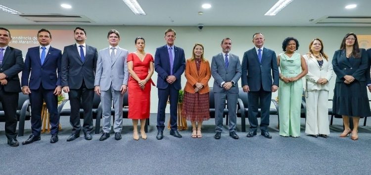 Iracema Vale participa da posse do novo superintendente da Polícia Federal no Maranhão