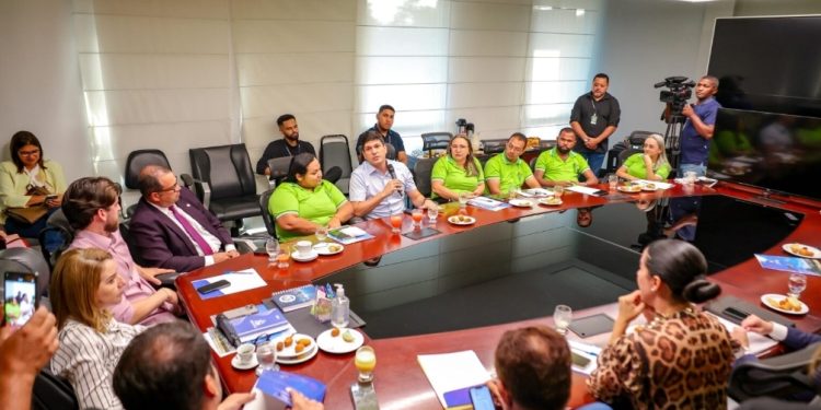 Assembleia Legislativa instala Frente Parlamentar em Defesa do SUS e dos Profissionais da Saúde