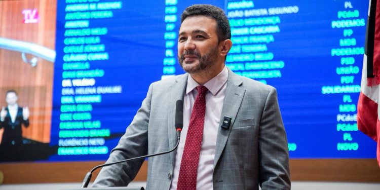 Dr. Yglésio desmonta narrativa da oposição e alerta para gravidade de áudios com indícios de tráfico de influência