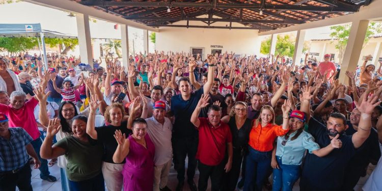 Governo amplia combate à fome e leva mais obras a municípios