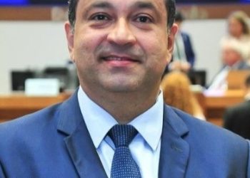 Em entrevista, deputado Adelmo Soares reforça apoio a Orleans Brandão e destaca preparo de Iracema Vale