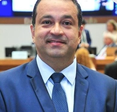 Em entrevista, deputado Adelmo Soares reforça apoio a Orleans Brandão e destaca preparo de Iracema Vale