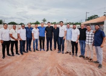 ORLEANS BRANDÃO VISTORIA OBRAS DE CONSTRUÇÃO DO NOVO TERMINAL RODOVIÁRIO DE ROSÁRIO.