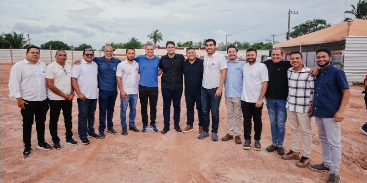 ORLEANS BRANDÃO VISTORIA OBRAS DE CONSTRUÇÃO DO NOVO TERMINAL RODOVIÁRIO DE ROSÁRIO.