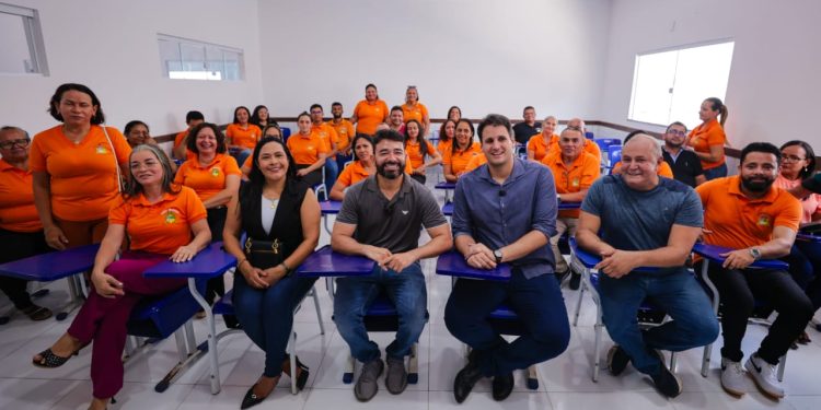 Governo do Estado fortalece a educação de Peritoró com entrega de escola de Ensino Médio amplamente requalificada