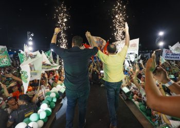 Orleans Brandão comemora com multidão em Presidente Dutra crescimento de sua pré-campanha em todo o estado