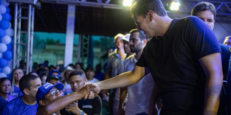 Orleans Brandão fortalece alianças políticas na Baixada Maranhense durante agenda em Pinheiro