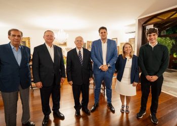 Orleans Brandão recebe apoio da cúpula do MDB em jantar oferecido por José Sarney em Brasília
