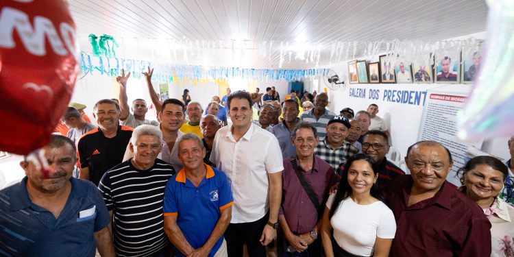 Em diálogo com taxistas de todo o Maranhão, Orleans Brandão assume compromisso com a categoria