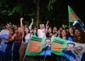 Orleans e Edivaldo percorrem bairros de São Luís em carreata marcada por manifestações de apoio popular