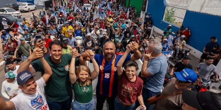 Orleans Brandão reúne multidão, mobiliza Bacabal e mostra força na reta final da campanha ao governo do Estado